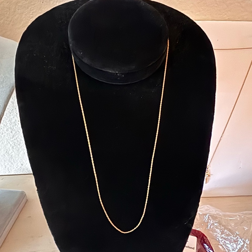 10K Gold necklace Dainty - Estate